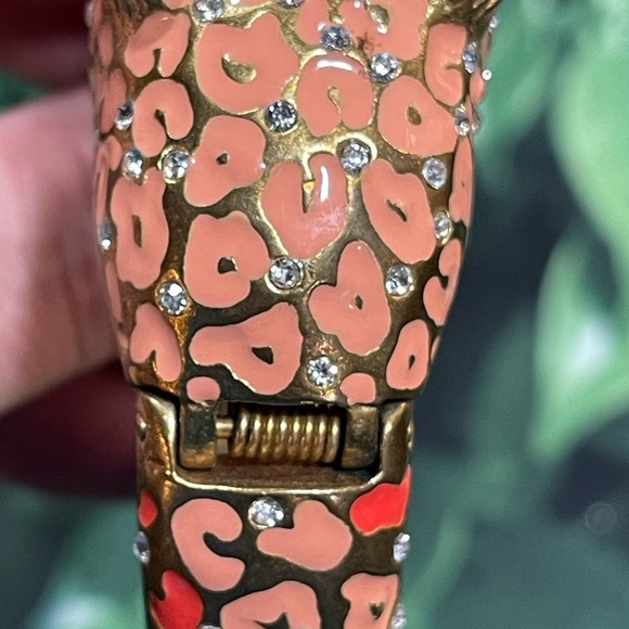 J Crew Cat Leopard Enamel Bracelet - Picture 5 of 7